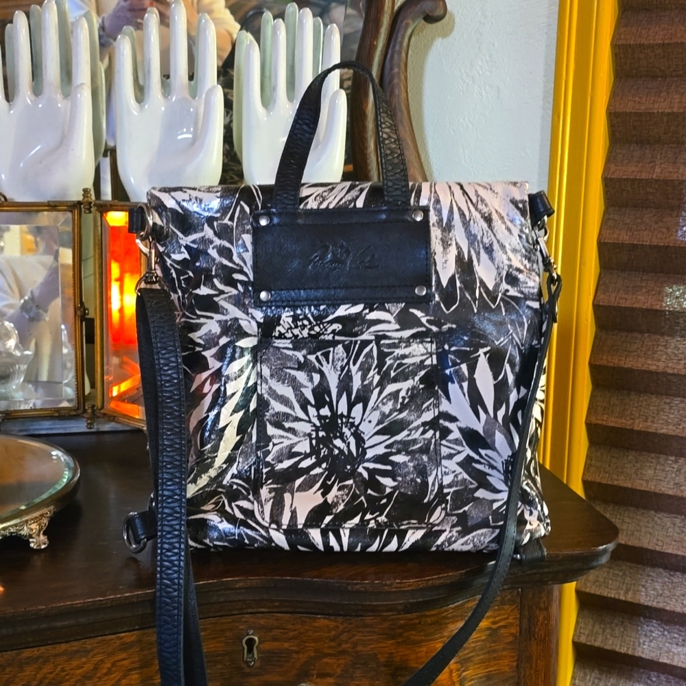 Patricia Nash Backpack-purse - Picture 3 of 12